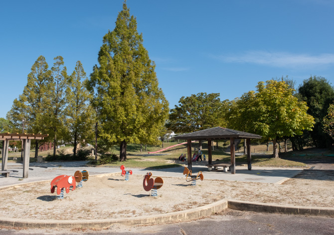 株山中央公園